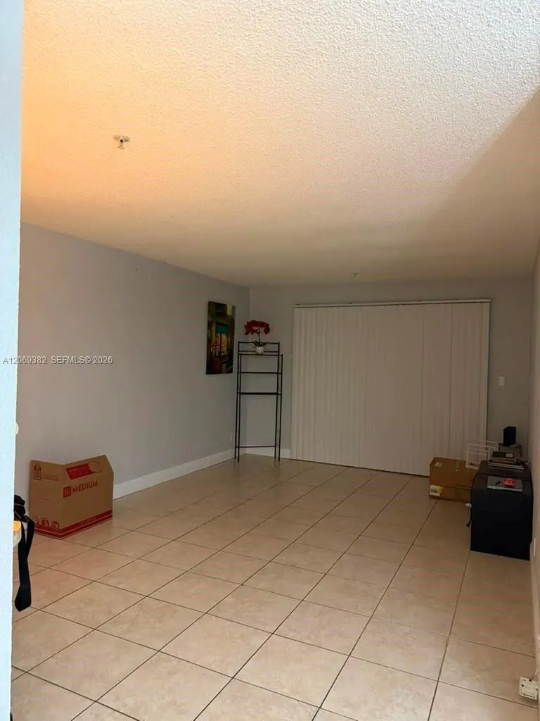 4251 NW 5th St #131 Plantation, FL 33317