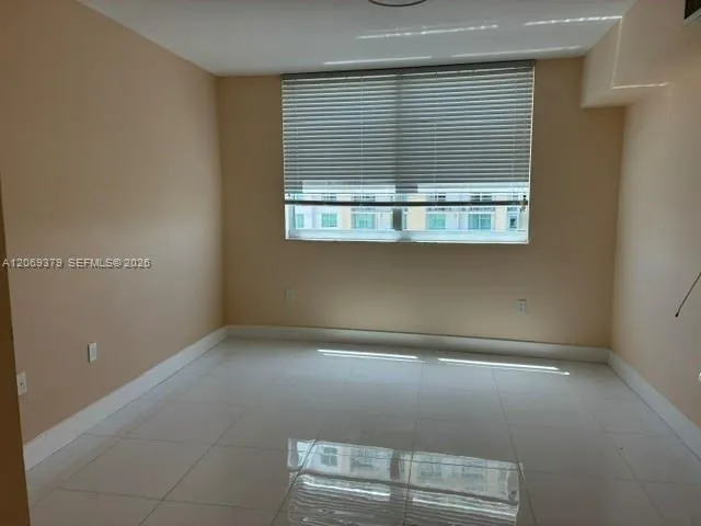 1755 E Hallandale Beach Blvd #701E Hallandale Beach, FL 33009