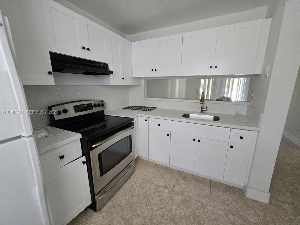 3396 Foxcroft Rd #113 Miramar, FL 33025