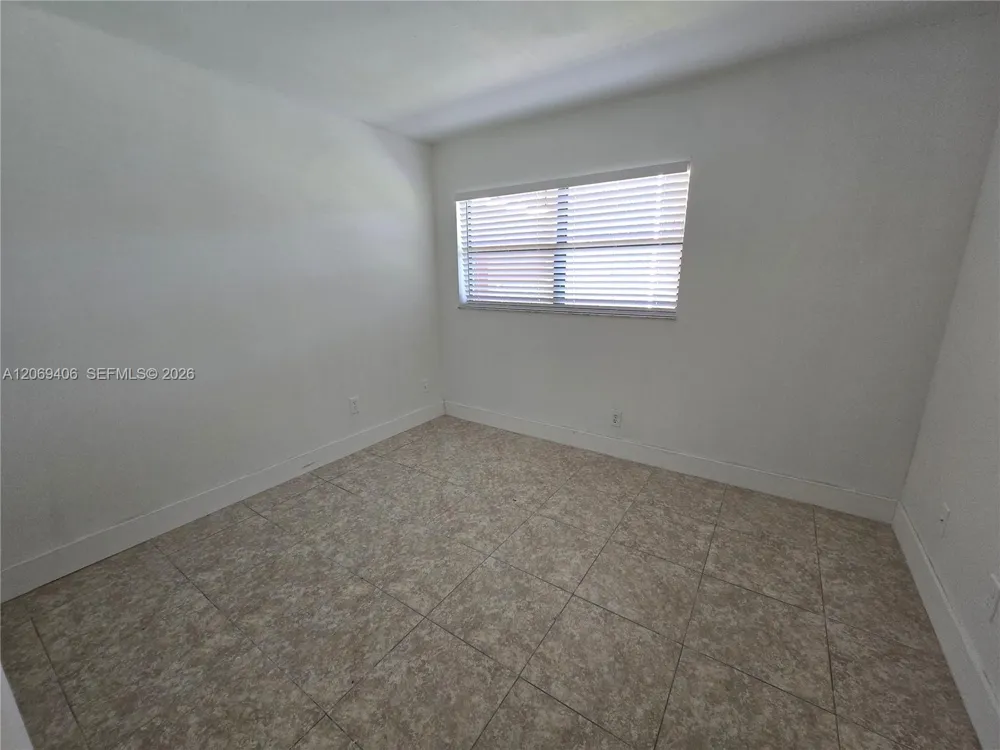 3396 Foxcroft Rd #113 Miramar, FL 33025