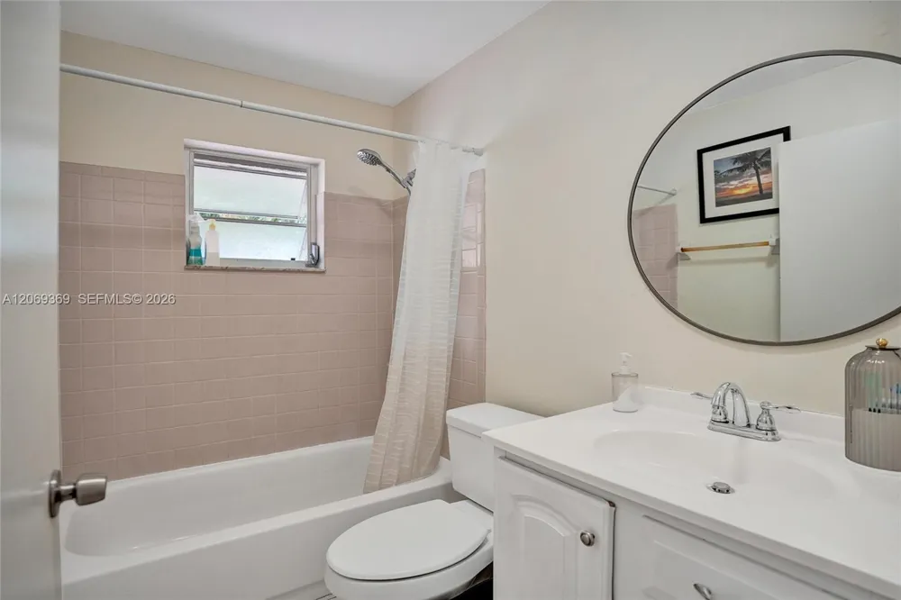 5451 Chicory Ln Lake Worth, FL 33463