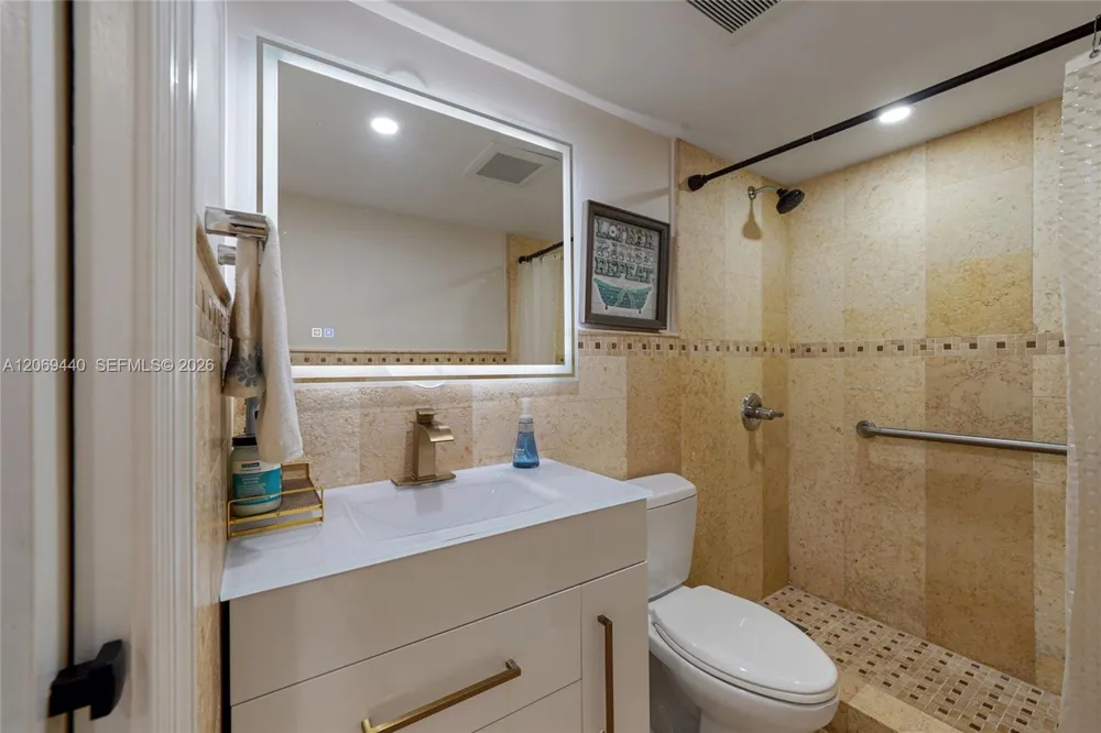 10310 NW 5th Ter #4-26 Miami, FL 33172