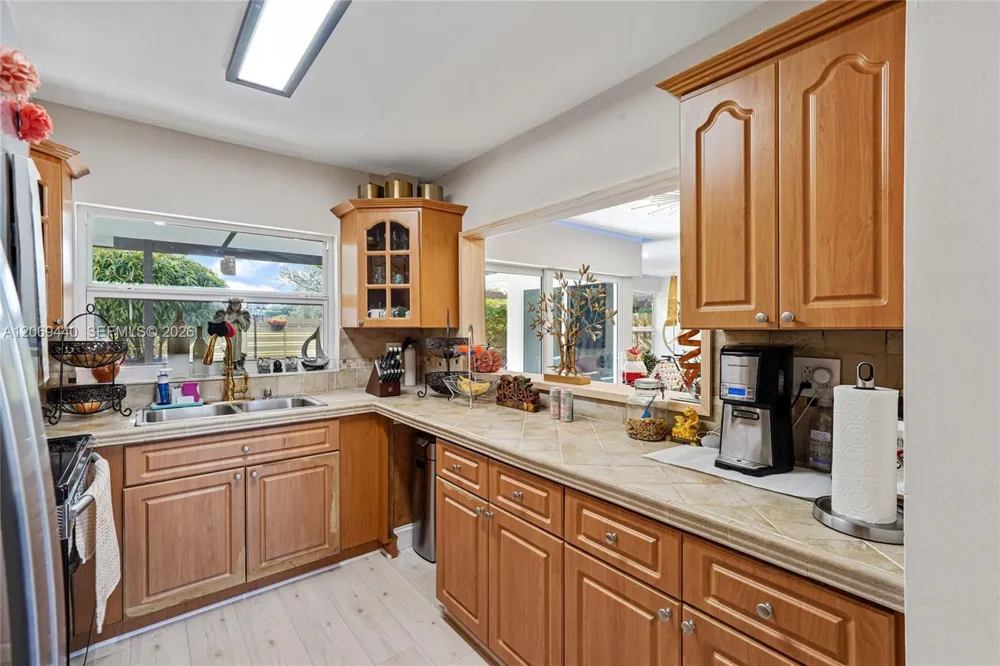 10310 NW 5th Ter #4-26 Miami, FL 33172