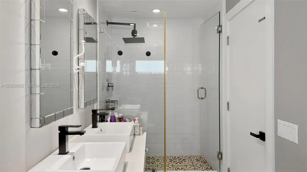 201 Crandon Blvd #175 Key Biscayne, FL 33149