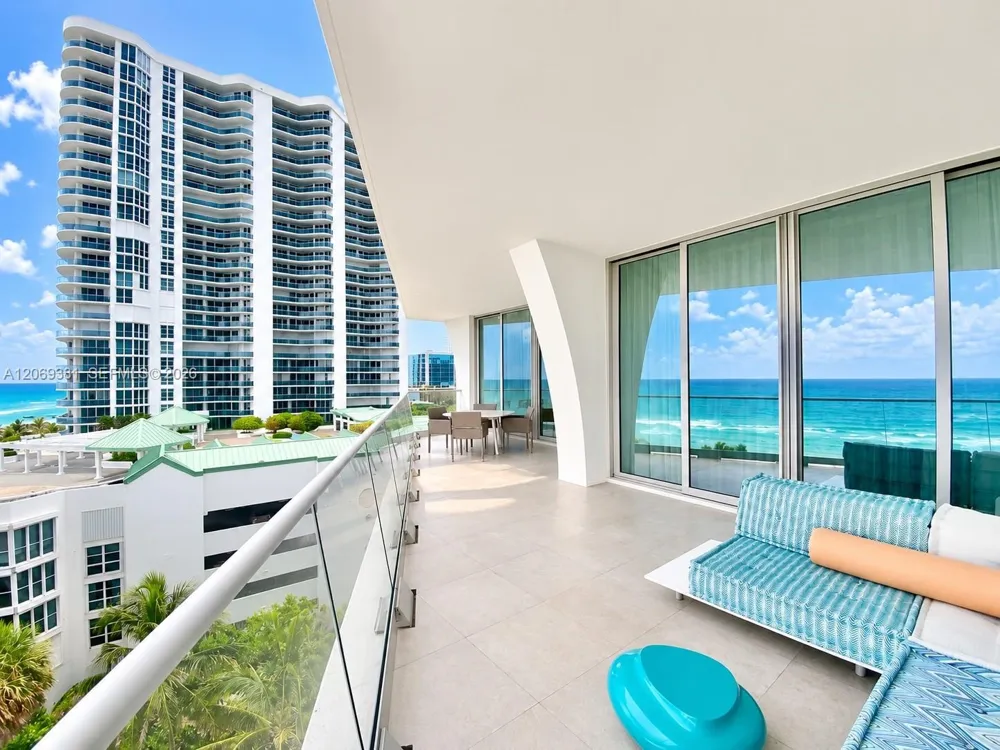 16901 Collins Ave #701 Sunny Isles Beach, FL 33160