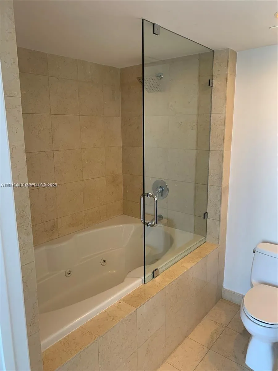 1830 S Ocean Dr #1607 Hallandale Beach, FL 33009