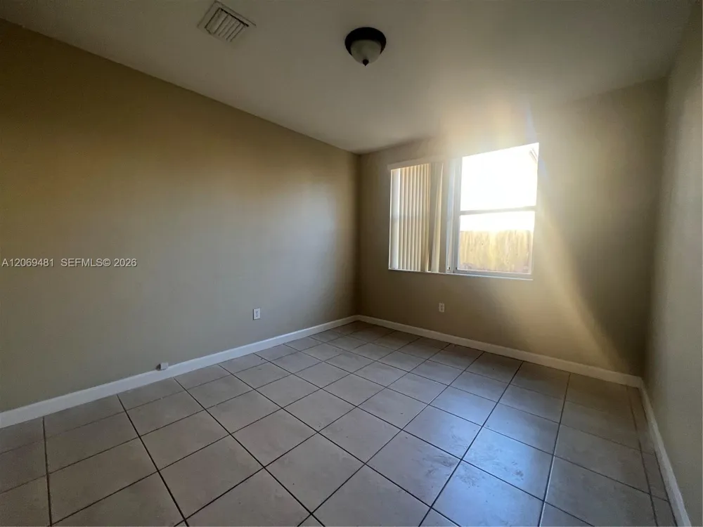 3360 NE 14th Dr #104-30 Homestead, FL 33033