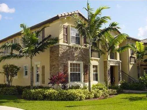 3360 NE 14th Dr #104-30 Homestead, FL 33033