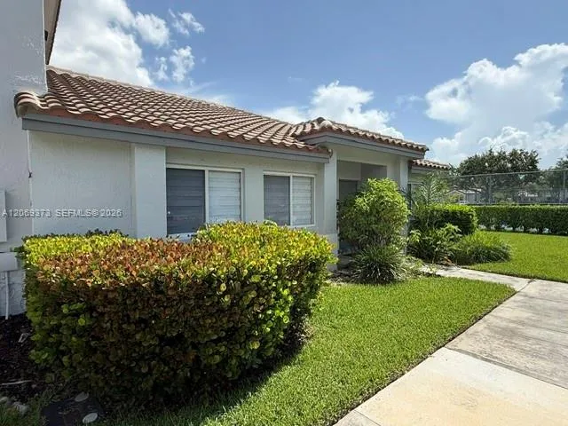 20861 NW 3rd Ln #20861 Pembroke Pines, FL 33029
