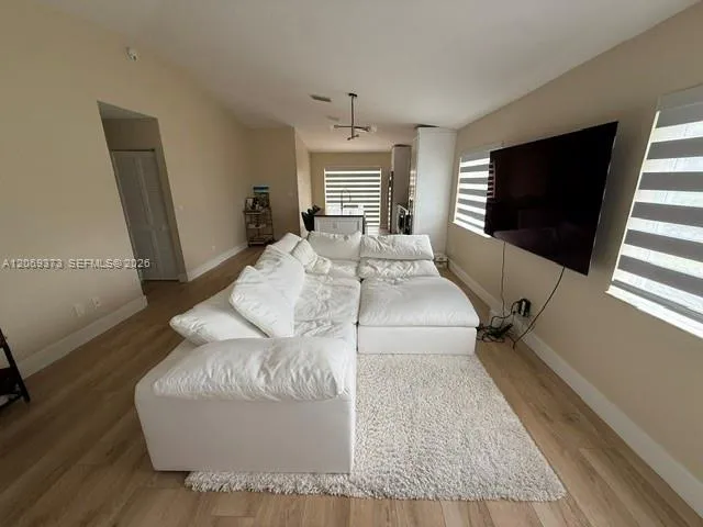 20861 NW 3rd Ln #20861 Pembroke Pines, FL 33029