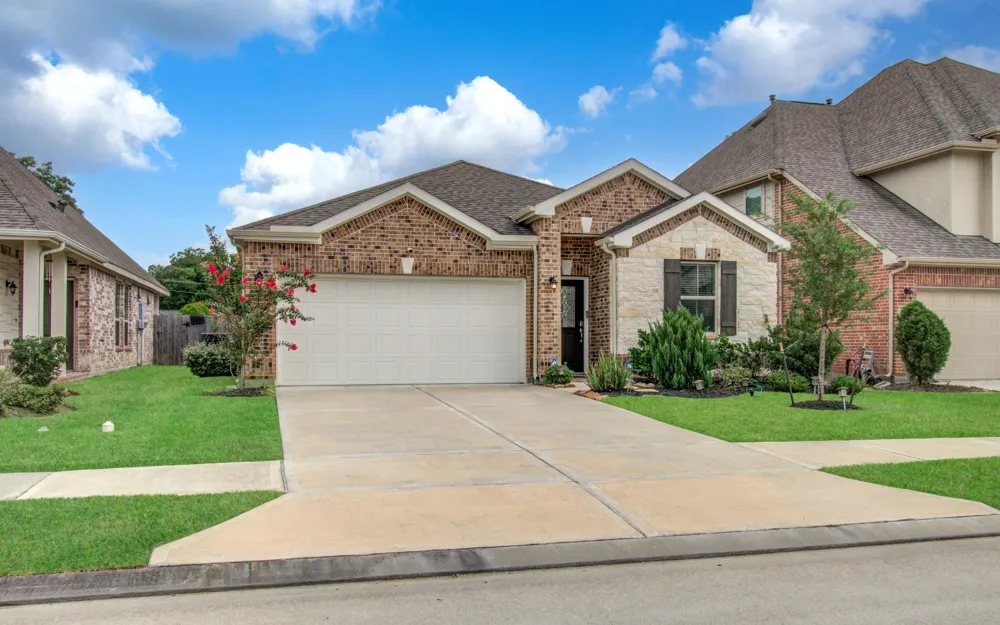 6314 Borage Street Crosby, TX 77532