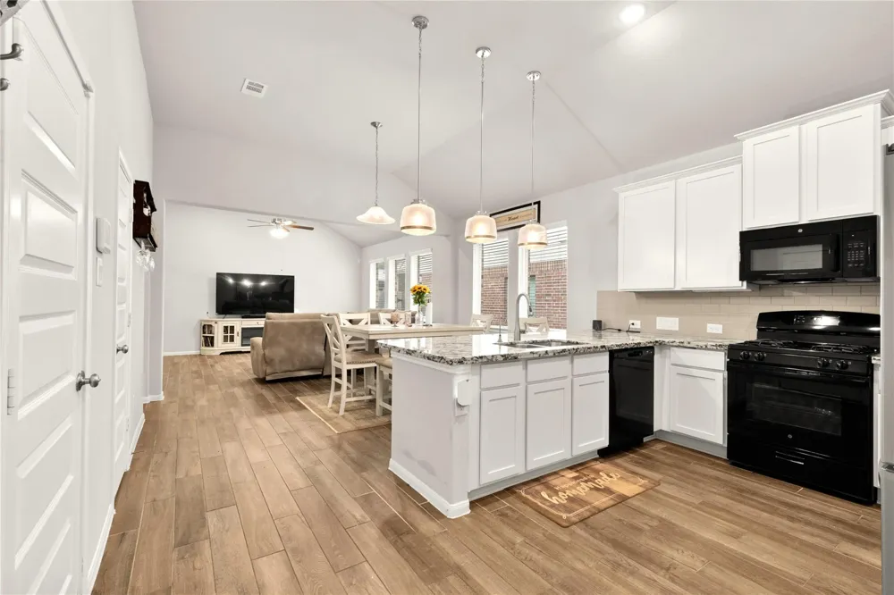 6314 Borage Street Crosby, TX 77532