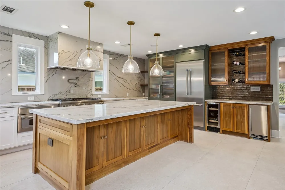 4344 Clay Street Houston, TX 77023
