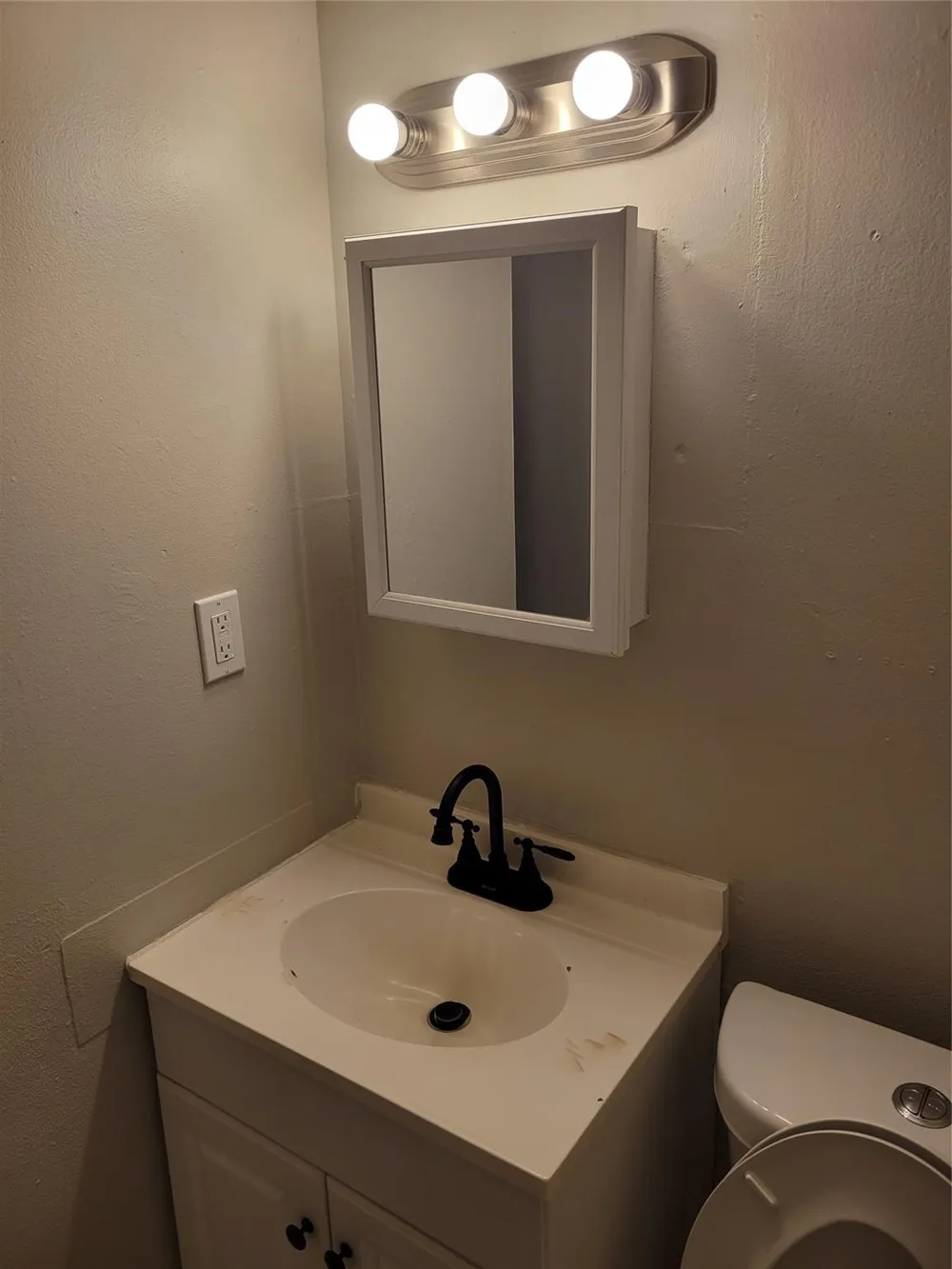 2922 Randolph Road #4 Pasadena, TX 77503