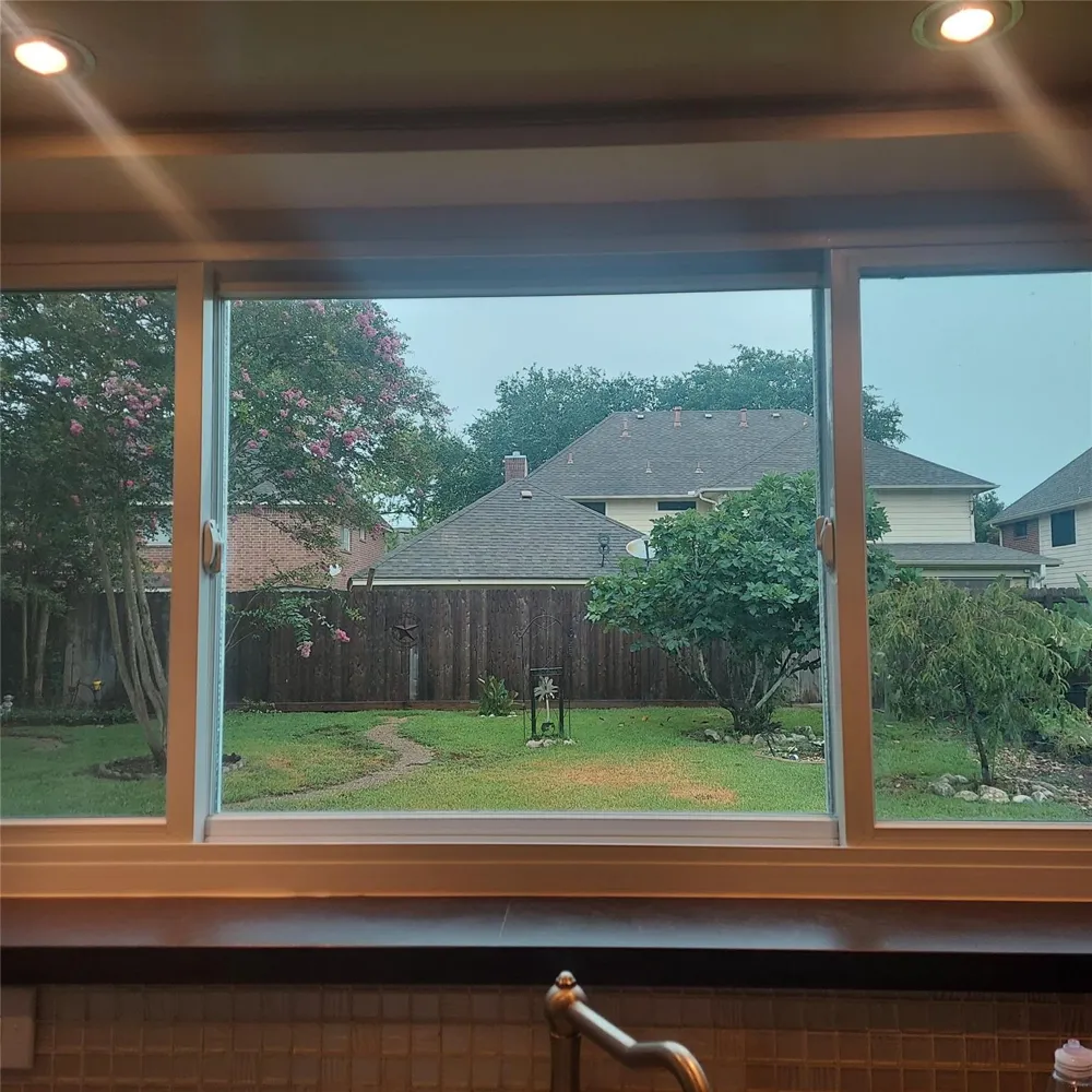 6827 Trimstone Drive Pasadena, TX 77505