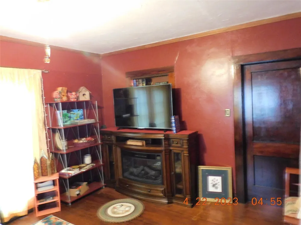 1012 Highway 21 E Bastrop, TX 78602