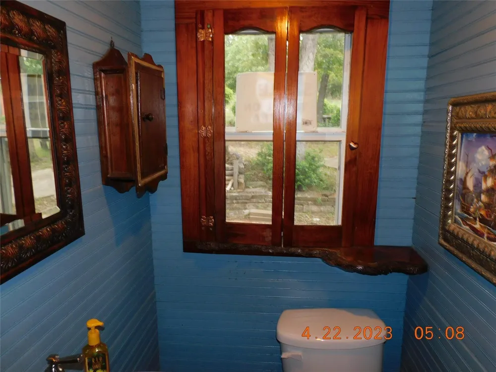 1012 Highway 21 E Bastrop, TX 78602