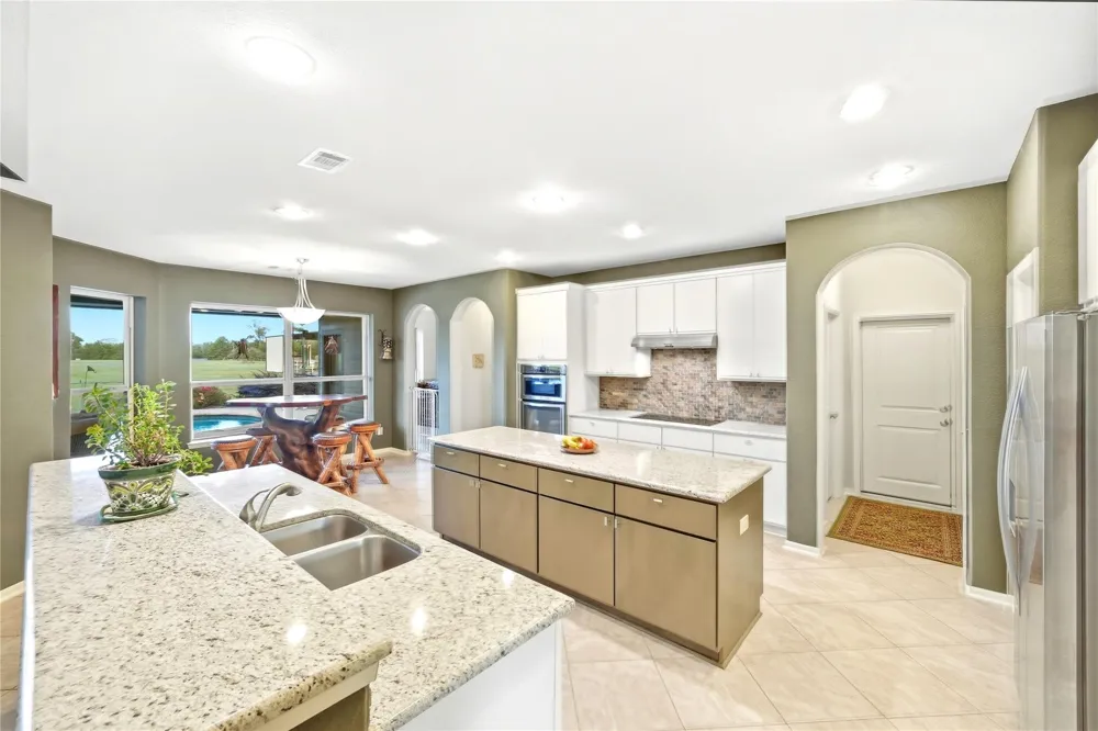 12416 Cr 201 Plantersville, TX 77363