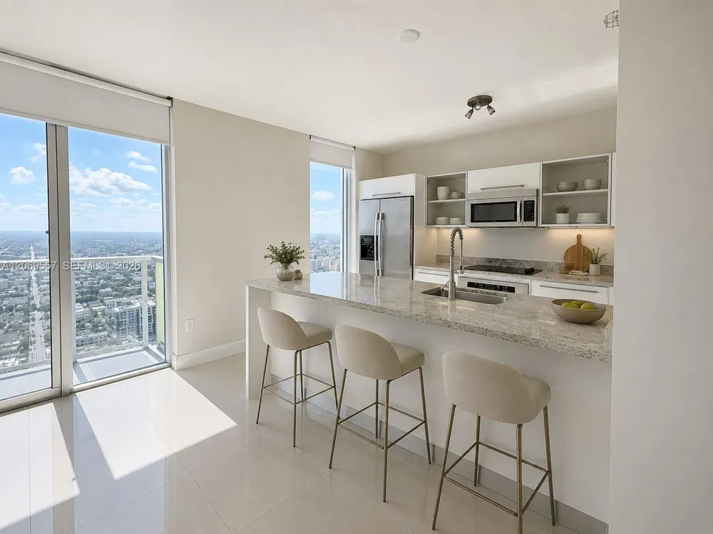 185 SW 7th St #4100 Miami, FL 33130