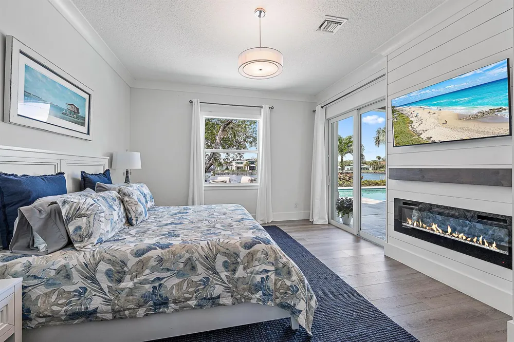 2177 Radnor Court North Palm Beach, FL 33408