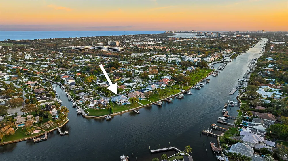 2177 Radnor Court North Palm Beach, FL 33408