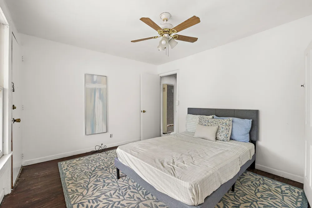 1710 Haskell Street Austin, TX 78702