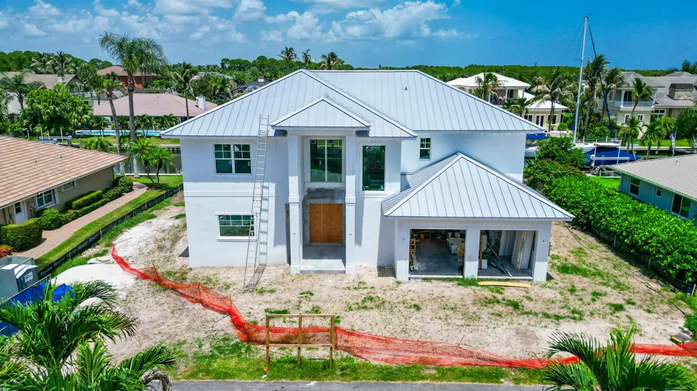 8967 SE Star Island Way Hobe Sound, FL 33455