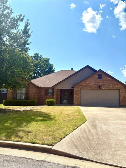 2716 Mississippi Court