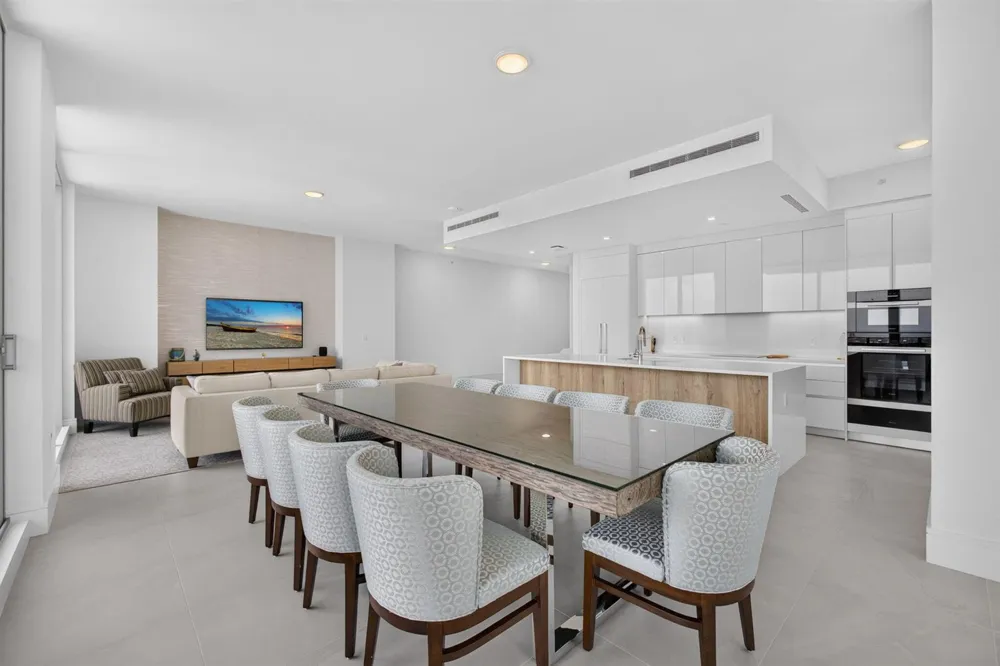 220 Lake Shore Drive #1702 Lake Park, FL 33403