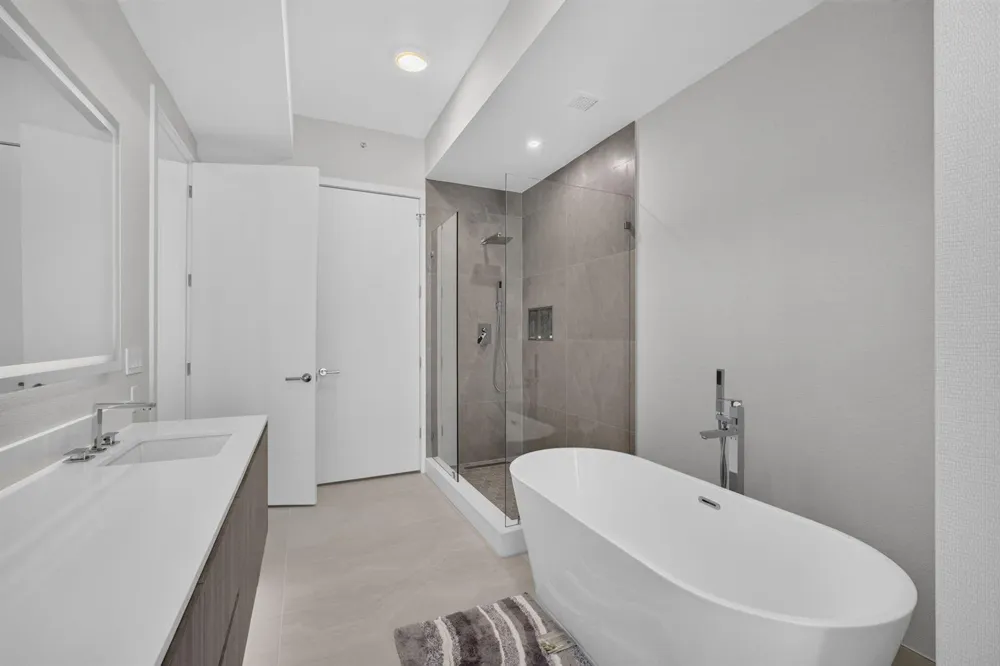 220 Lake Shore Drive #1702 Lake Park, FL 33403