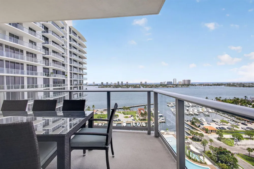 220 Lake Shore Drive #1702 Lake Park, FL 33403