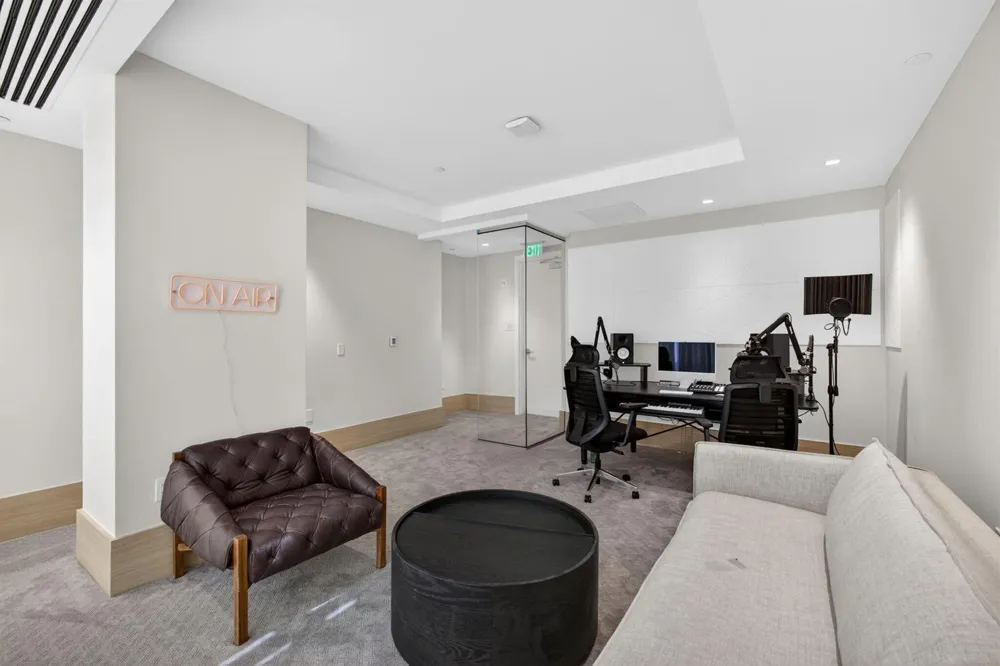 220 Lake Shore Drive #1702 Lake Park, FL 33403