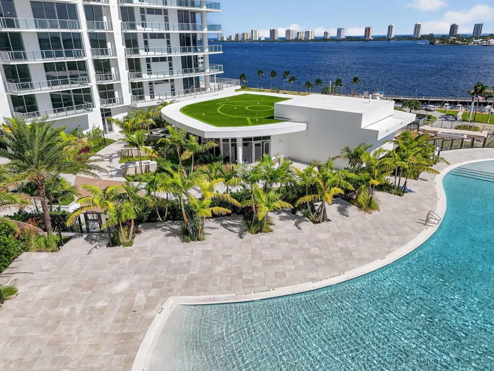 220 Lake Shore Drive #1702 Lake Park, FL 33403