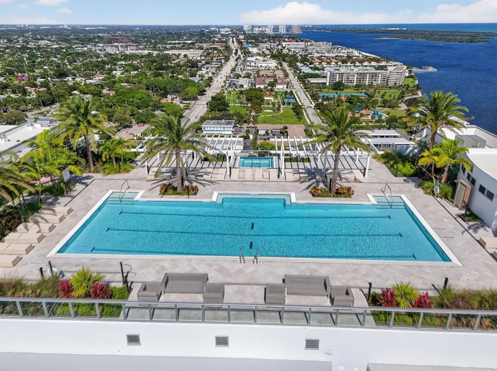 220 Lake Shore Drive #1702 Lake Park, FL 33403