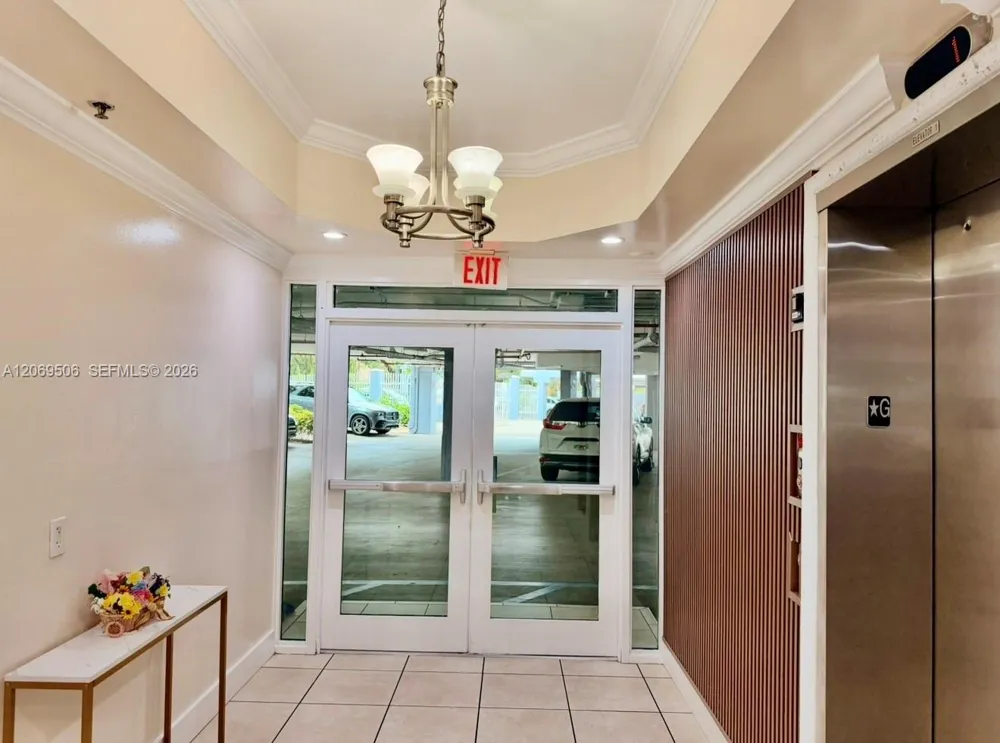 2415 NW 16th St Rd #207-1 Miami, FL 33125