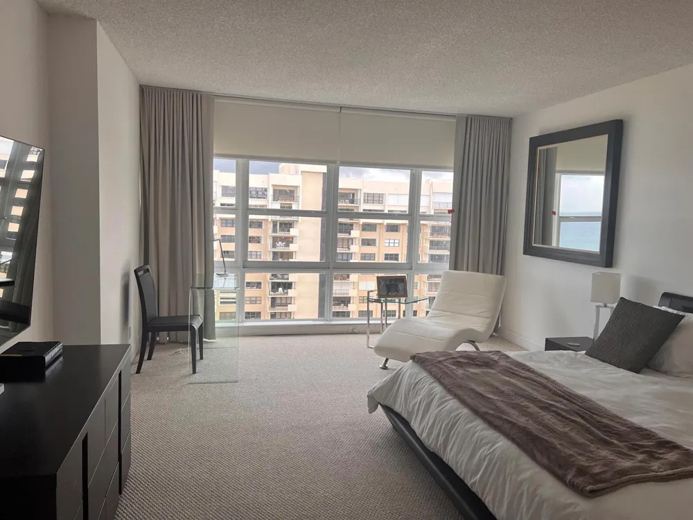5100 Ocean Boulevard #1701 Lauderdale By The Sea, FL 33308