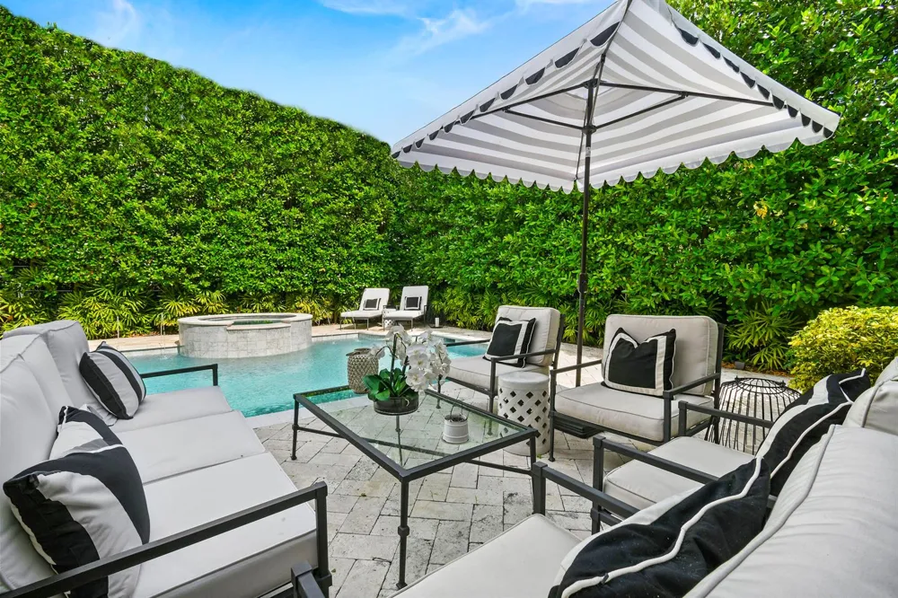 437 Chilean Avenue Palm Beach, FL 33480