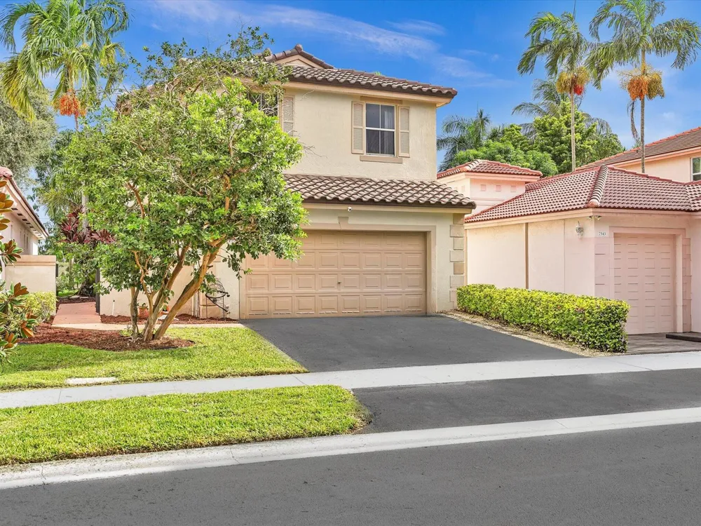 7549 NW 3rd Court Plantation, FL 33317