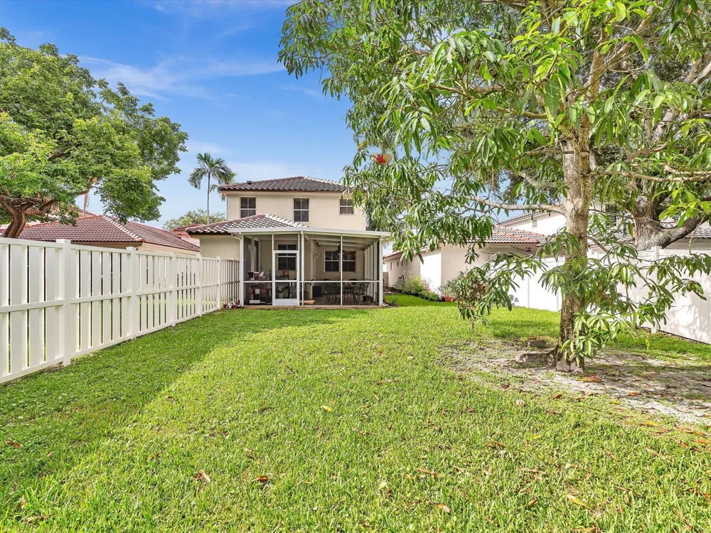 7549 NW 3rd Court Plantation, FL 33317