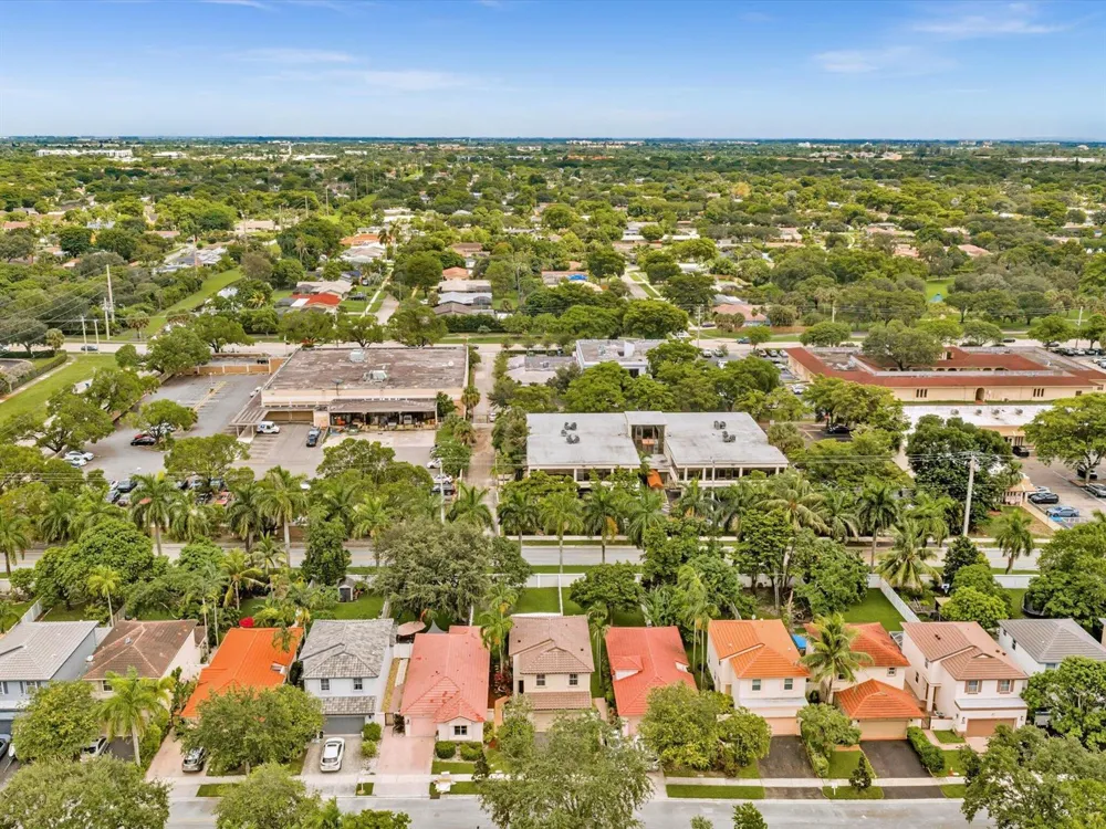 7549 NW 3rd Court Plantation, FL 33317