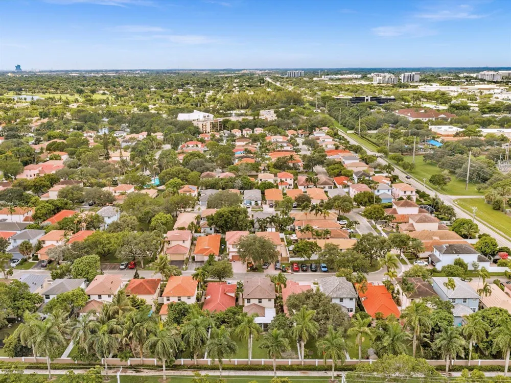 7549 NW 3rd Court Plantation, FL 33317