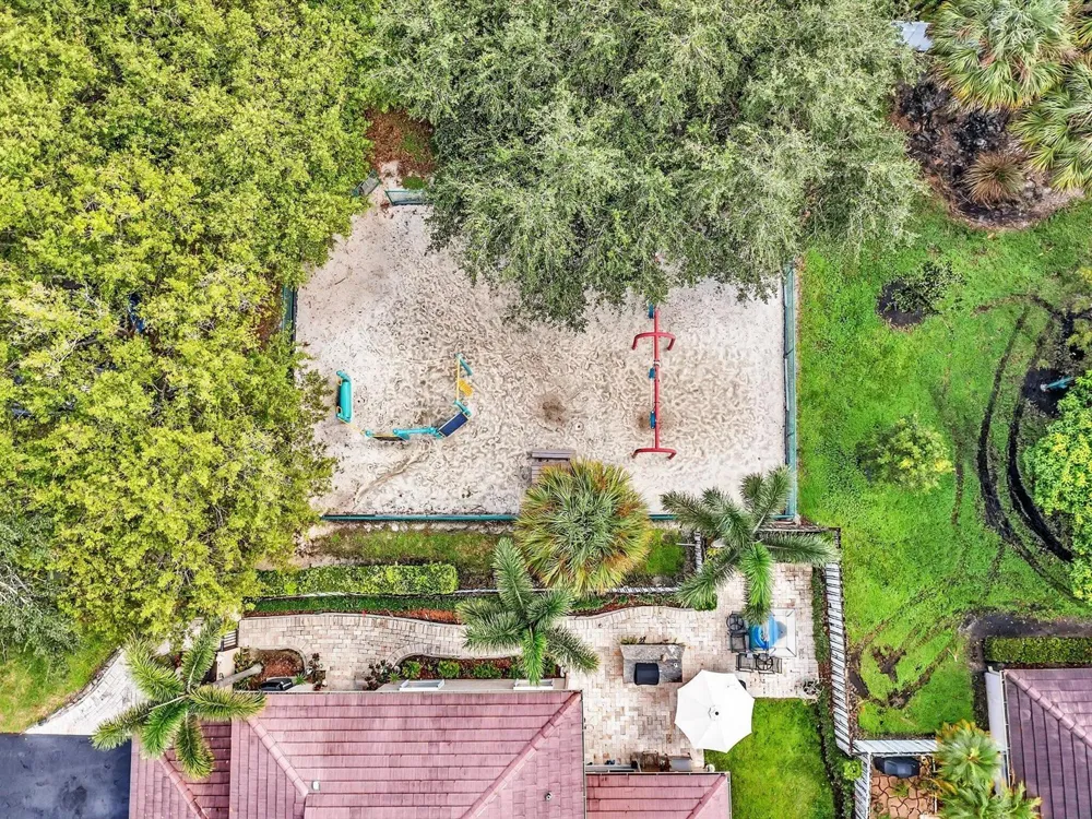 7549 NW 3rd Court Plantation, FL 33317