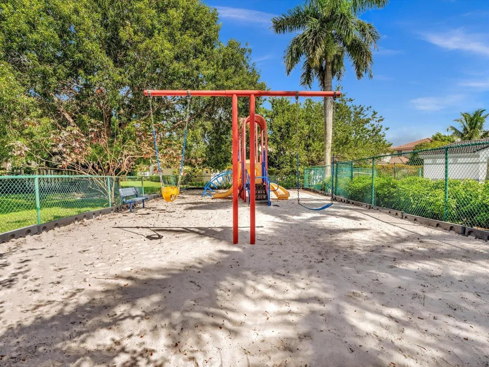 7549 NW 3rd Court Plantation, FL 33317