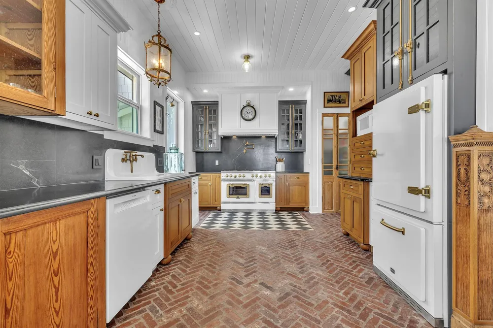 8241 MAIN STREET 