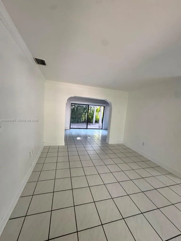 828 Lorca St Coral Gables, FL 33134