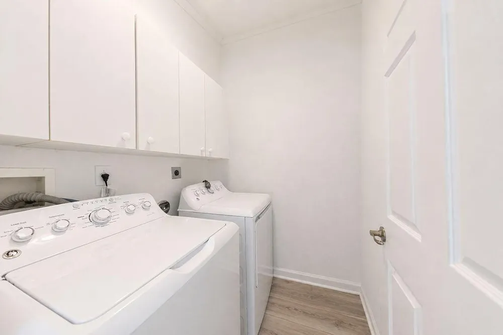 5733 NW 112th Place Doral, FL 33178