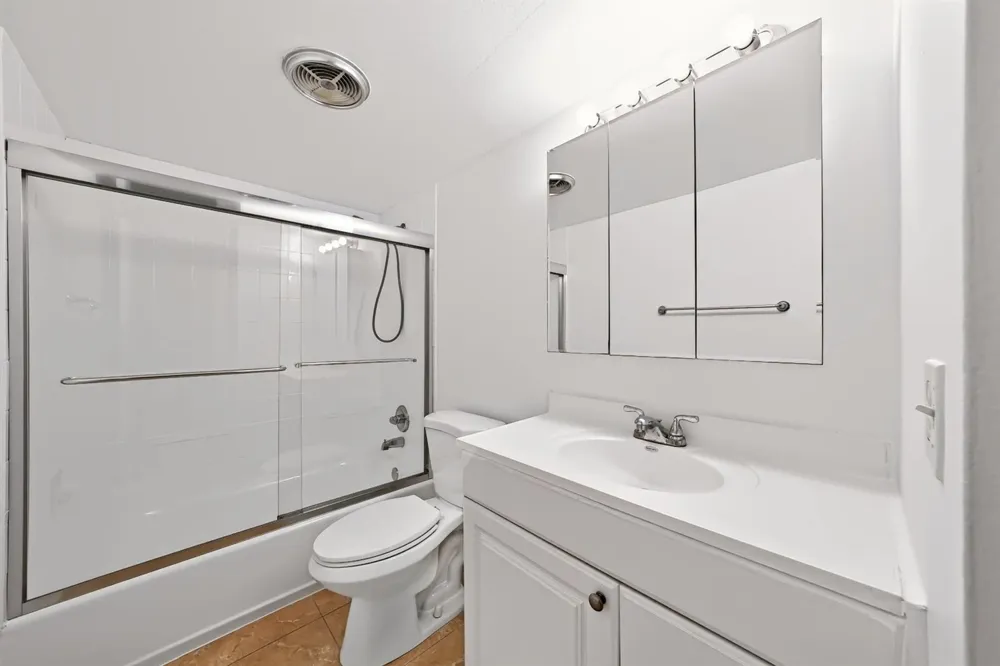 401 Golden Isles Drive #1014 Hallandale Beach, FL 33009