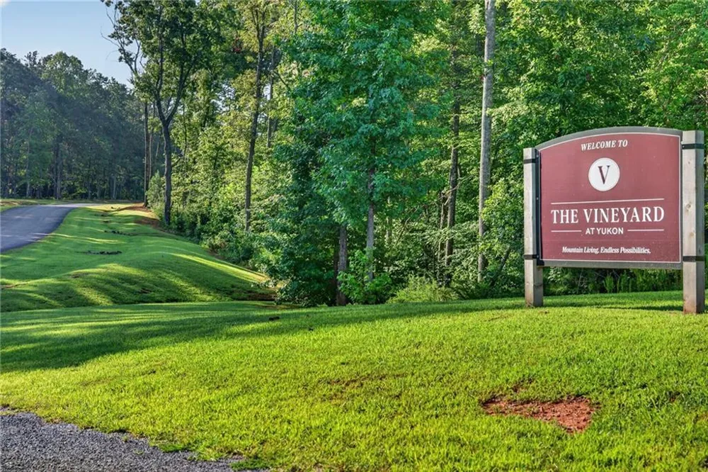 292 Highgrove Drive Talking Rock, GA 30175