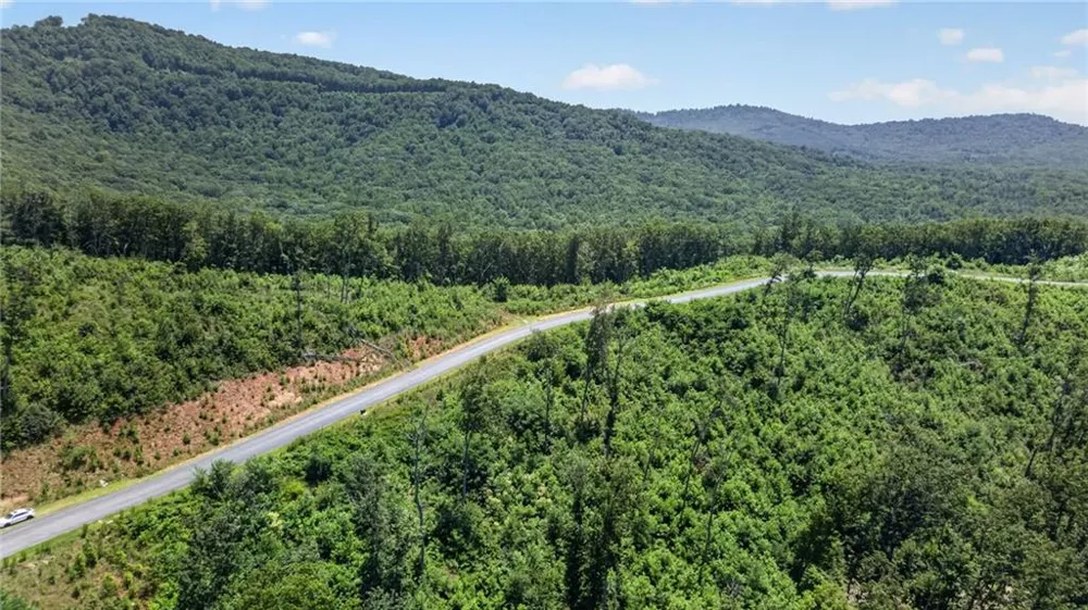 292 Highgrove Drive Talking Rock, GA 30175