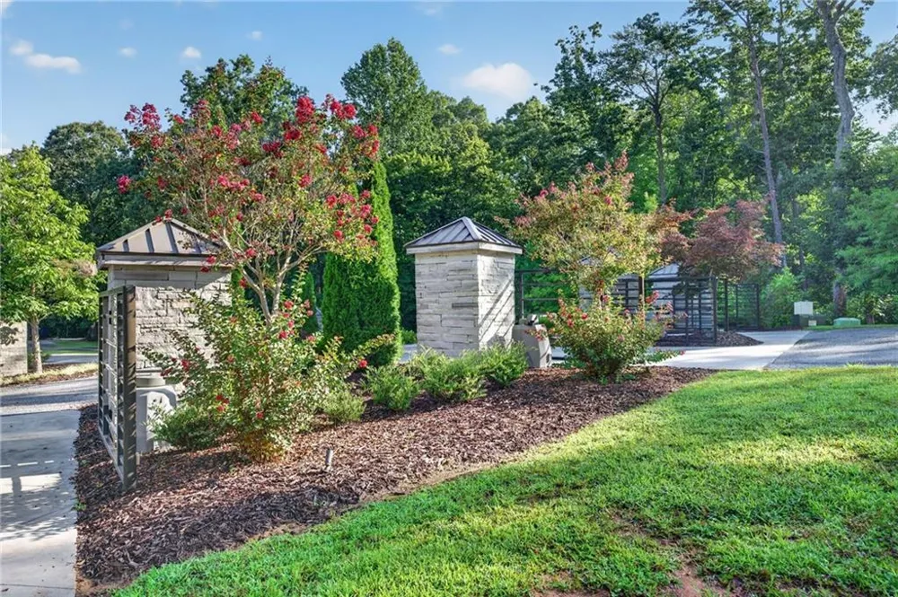 292 Highgrove Drive Talking Rock, GA 30175